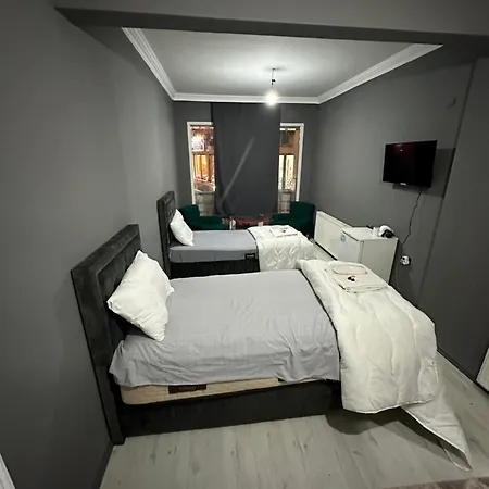 Aparthotel Reyna